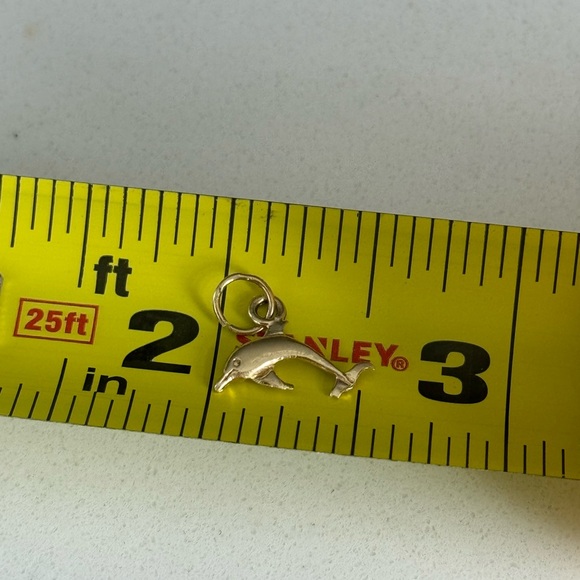 14k gold dolphin charm - Picture 4 of 5